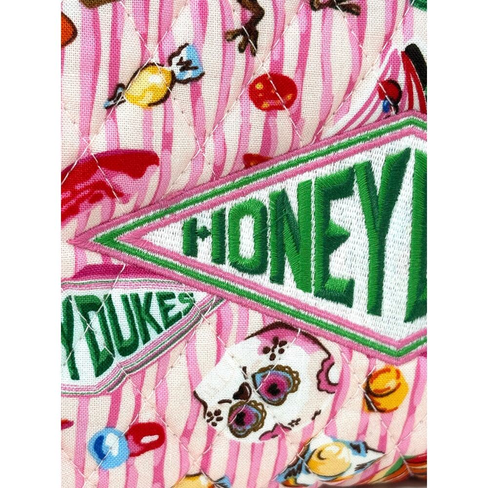 Vera Bradley Harry Potter Honeydukes Medium Cosmetic Makeup Bag Pouch EXACT NWT - Picture 3 of 11